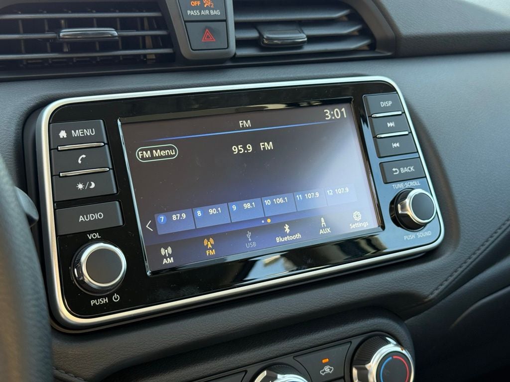 2025 Nissan Versa 1.6 S