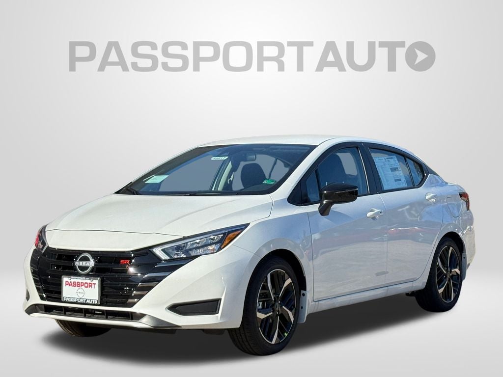 2025 Nissan Versa 1.6 SR