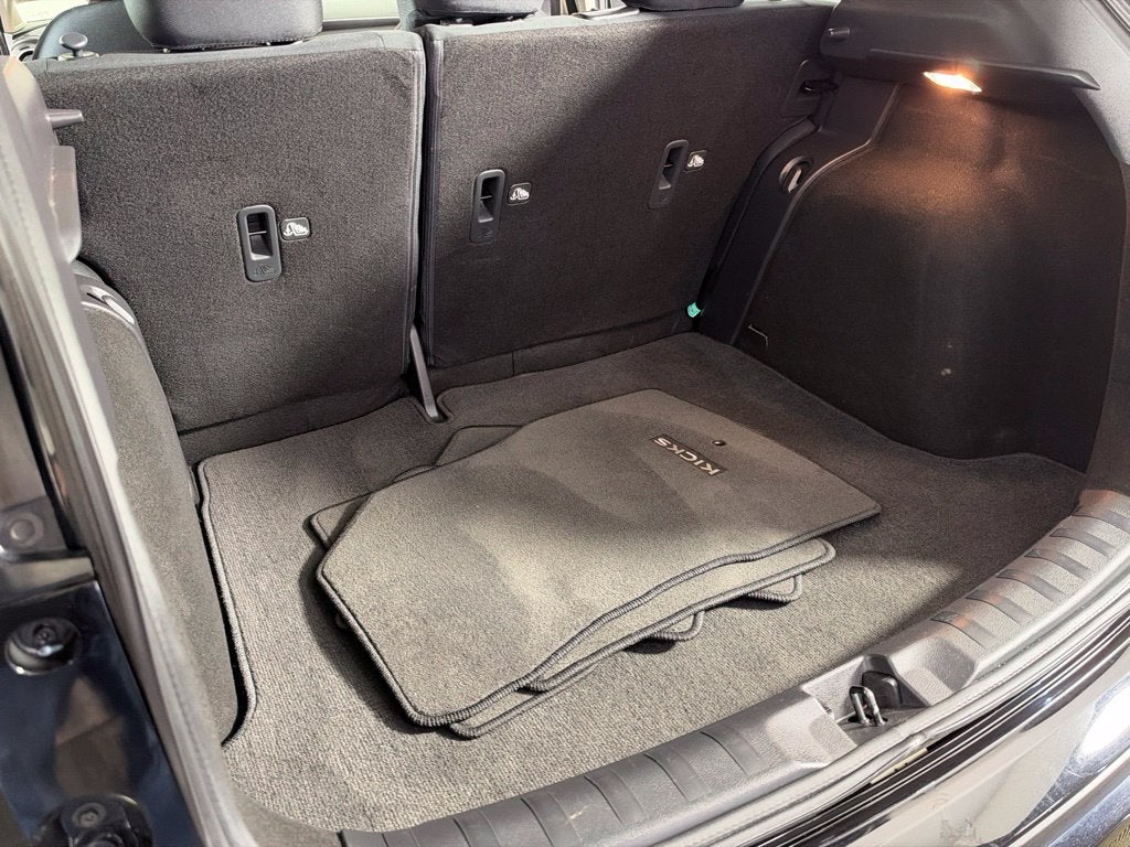 2024 Nissan Kicks SV Nissan Certified