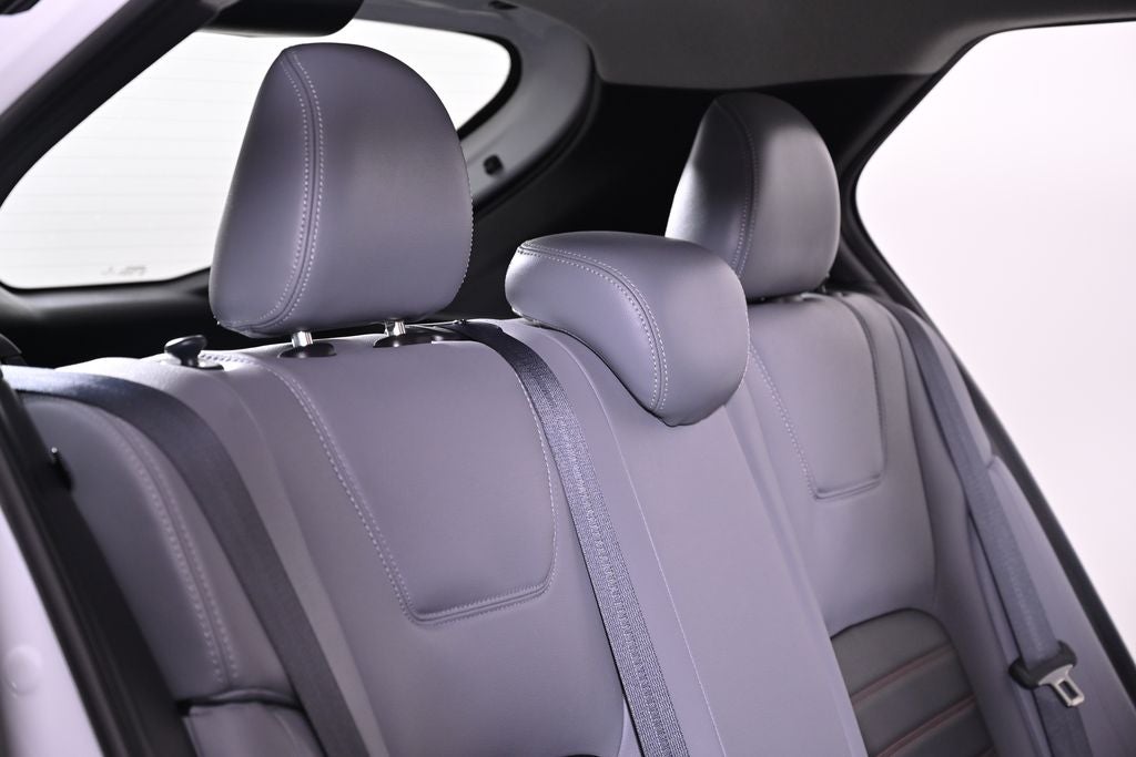 2023 Nissan Kicks SR Nissan Certified