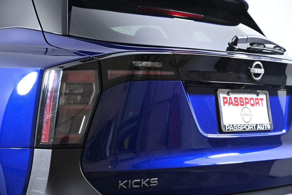 2026 Nissan Kicks SV