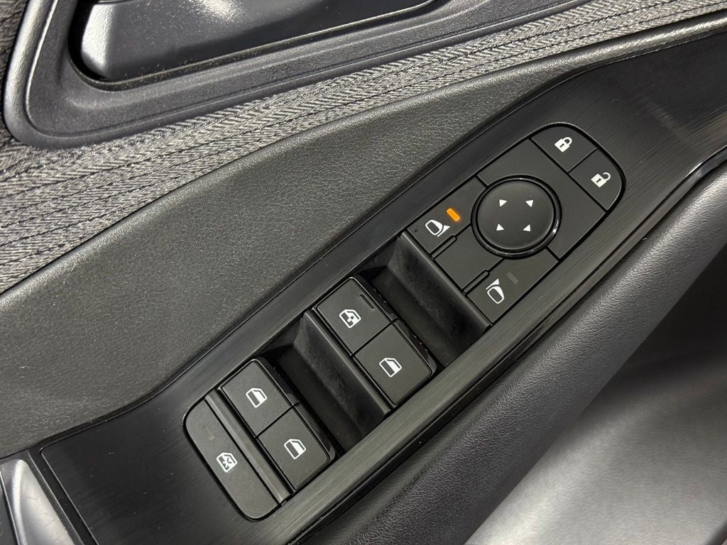 2023 Nissan Rogue S Nissan Certified