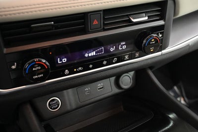 2023 Nissan Rogue SV Premium Nissan Certified