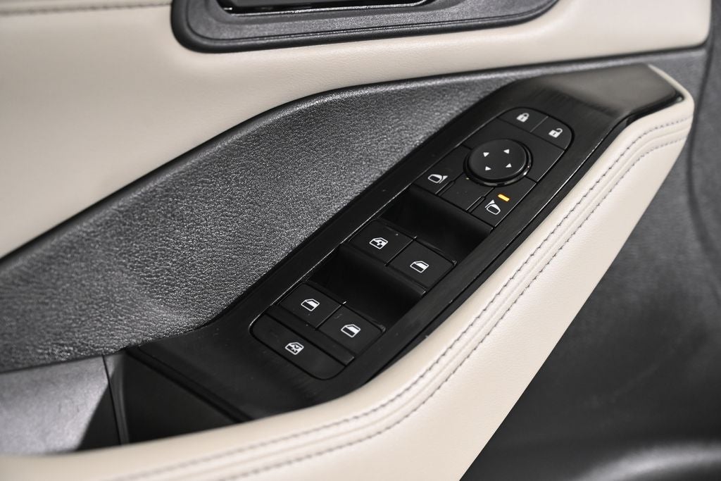 2023 Nissan Rogue SV Premium Nissan Certified