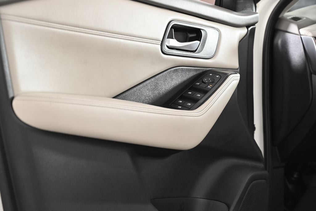 2023 Nissan Rogue SV Premium Nissan Certified