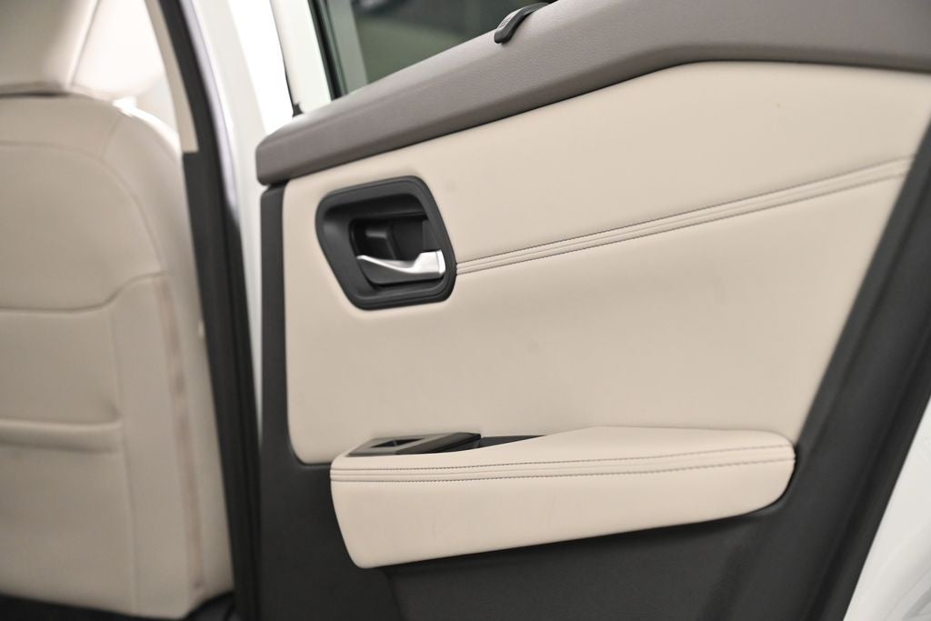 2023 Nissan Rogue SV Premium Nissan Certified