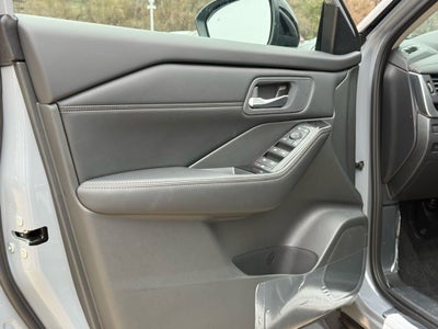 2026 Nissan Rogue SV Dark Armor