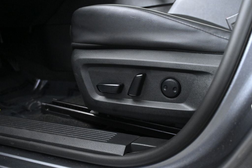 2023 Nissan Rogue SV Premium