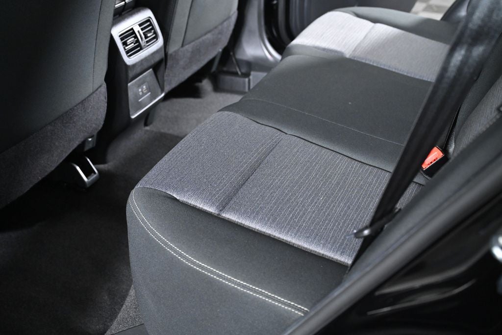 2023 Nissan Rogue SV Nissan Certified