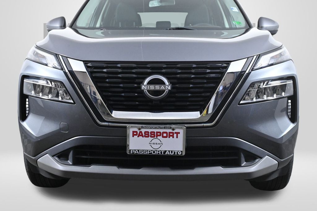 2022 Nissan Rogue SV Nissan Certified