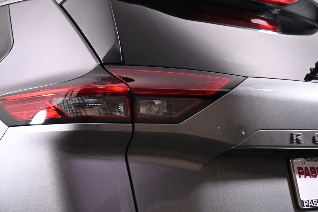 2023 Nissan Rogue SV Premium Nissan Certified