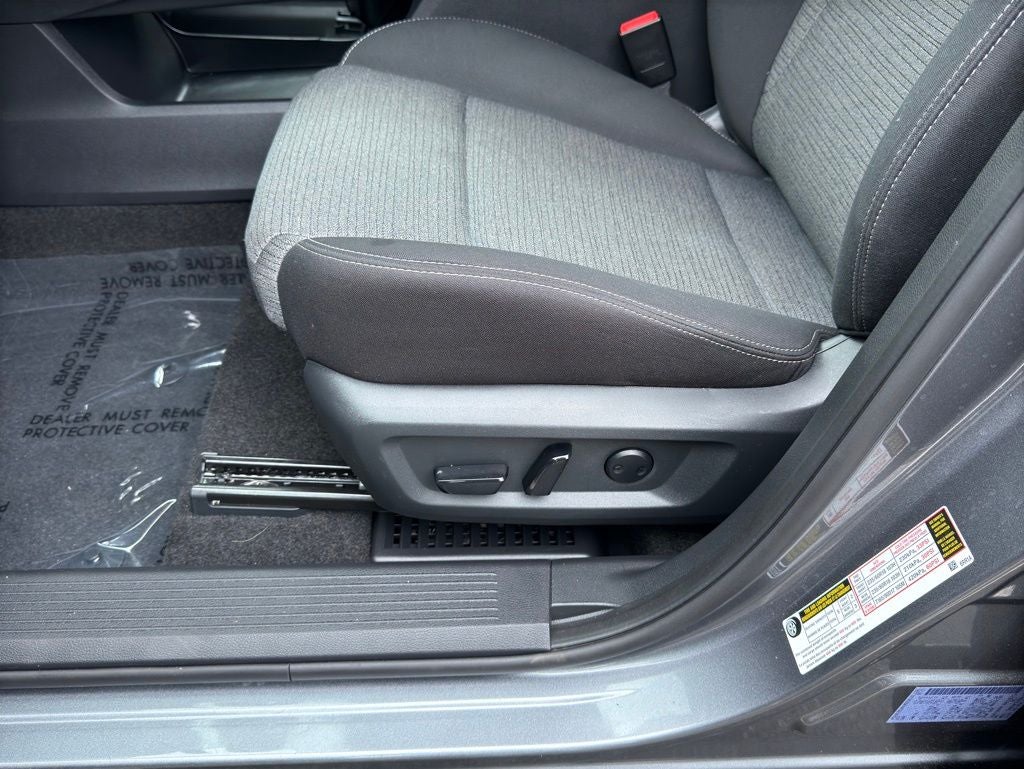 2023 Nissan Rogue SV Nissan Certified