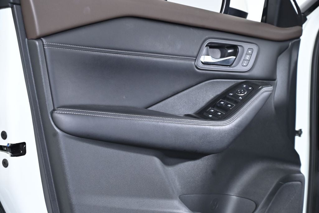 2023 Nissan Rogue SL Nissan Certified