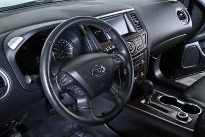 2020 Nissan Pathfinder Platinum