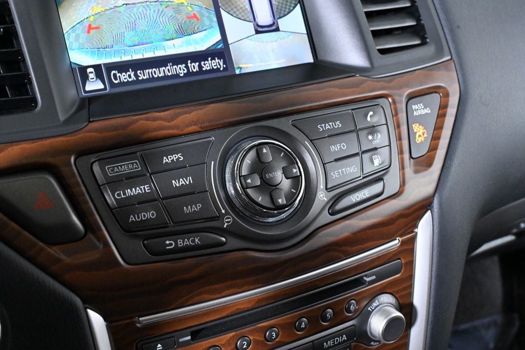 2020 Nissan Pathfinder Platinum