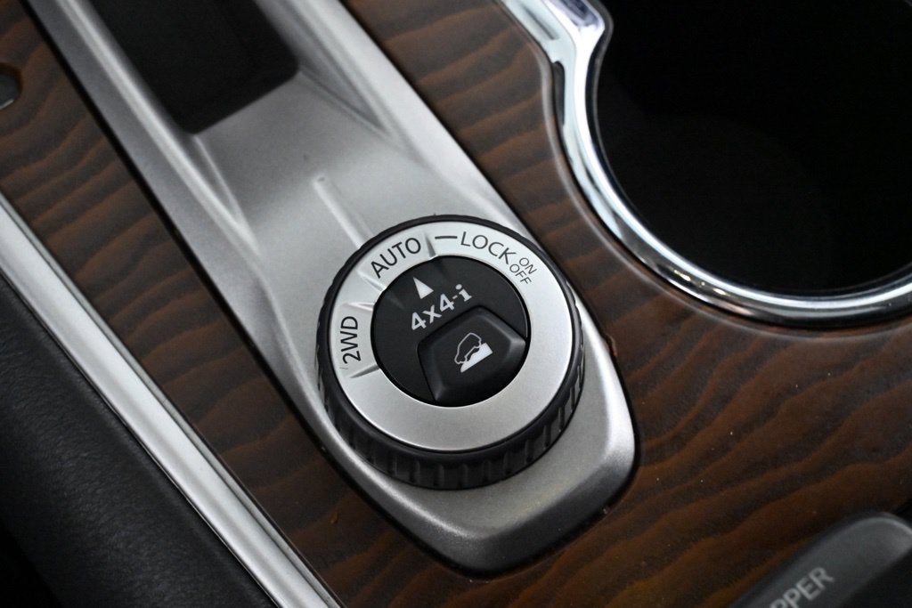 2020 Nissan Pathfinder Platinum