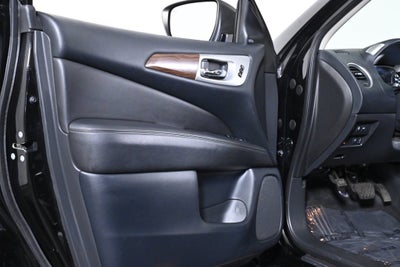 2020 Nissan Pathfinder Platinum