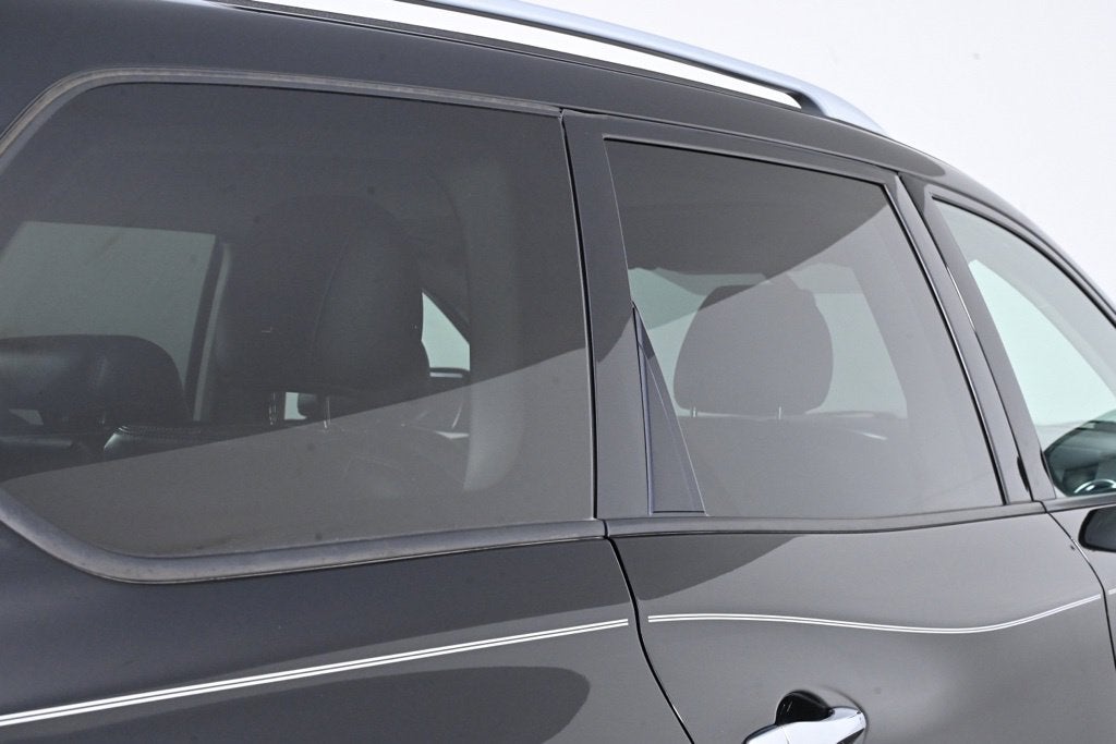 2020 Nissan Pathfinder Platinum