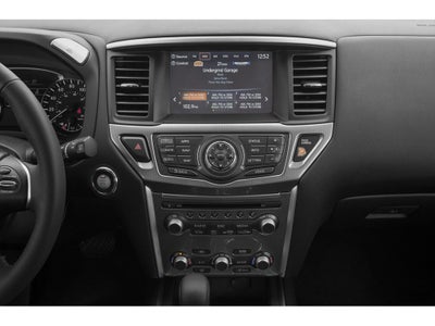 2019 Nissan Pathfinder SL