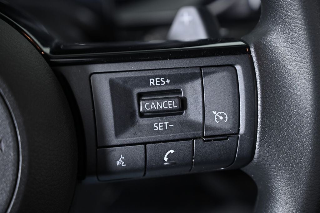 2022 Nissan Pathfinder S