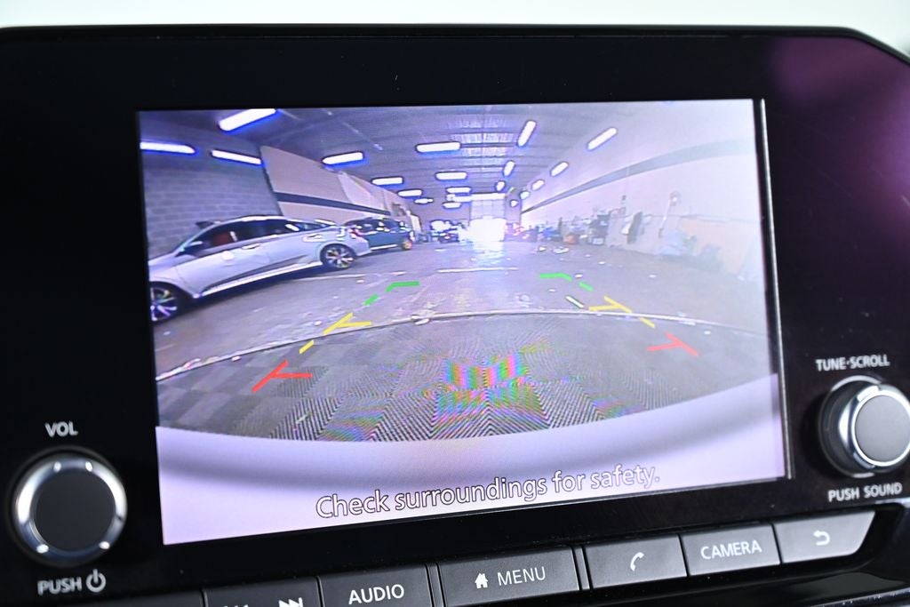 2022 Nissan Pathfinder S