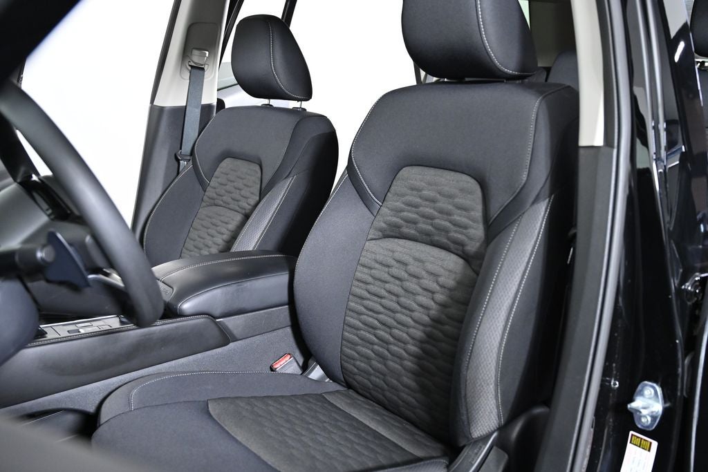 2022 Nissan Pathfinder S