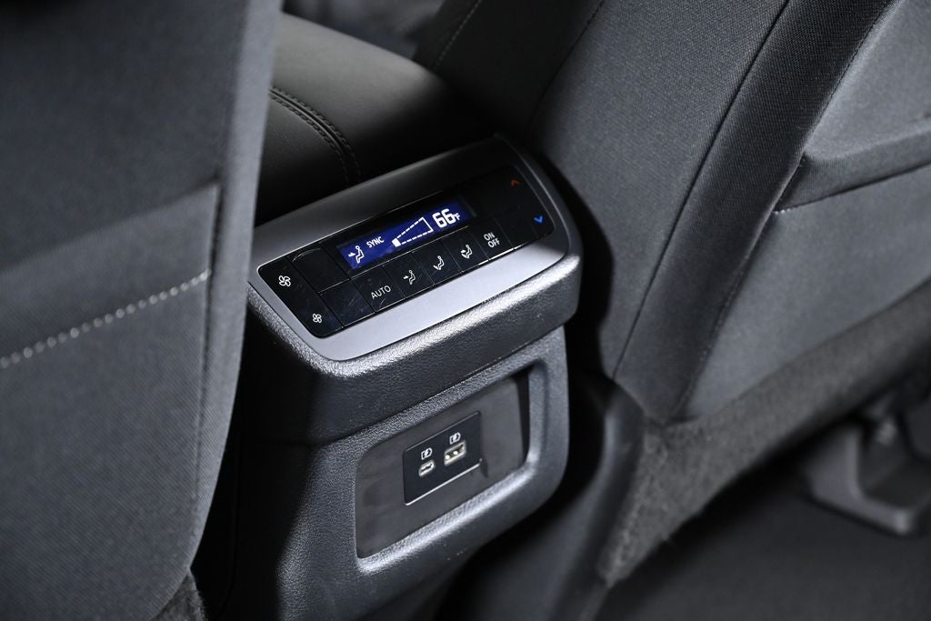 2022 Nissan Pathfinder S