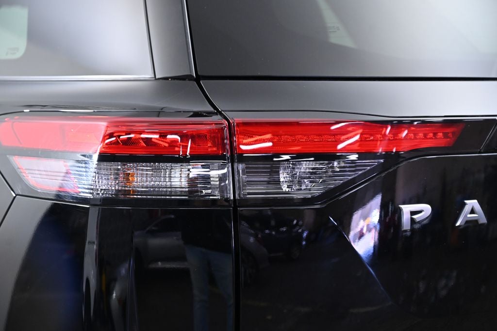 2022 Nissan Pathfinder S