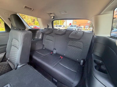 2023 Nissan Pathfinder SV