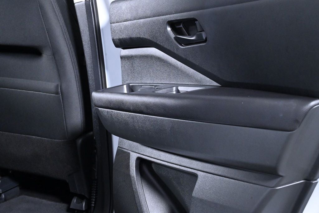 2025 Nissan Pathfinder SV Nissan Certified