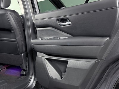 2025 Nissan Pathfinder SL Nissan Certified