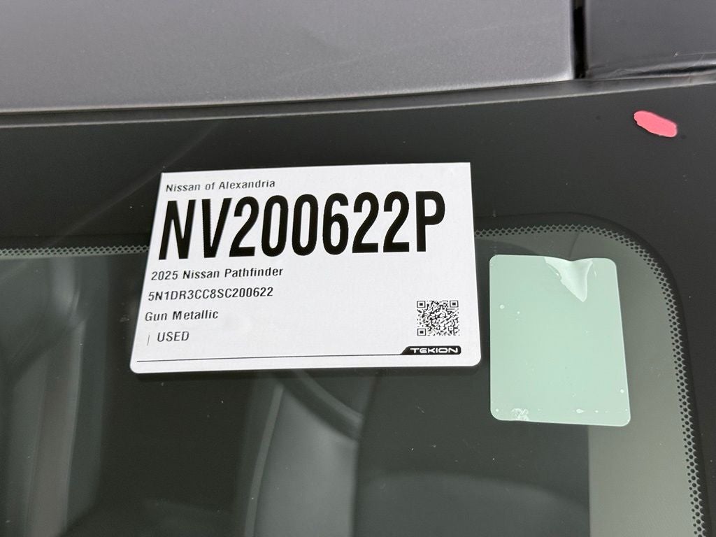 2025 Nissan Pathfinder SL Nissan Certified