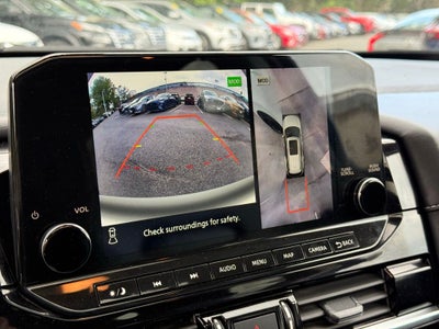 2023 Nissan Pathfinder SL Premium Nissan Certified