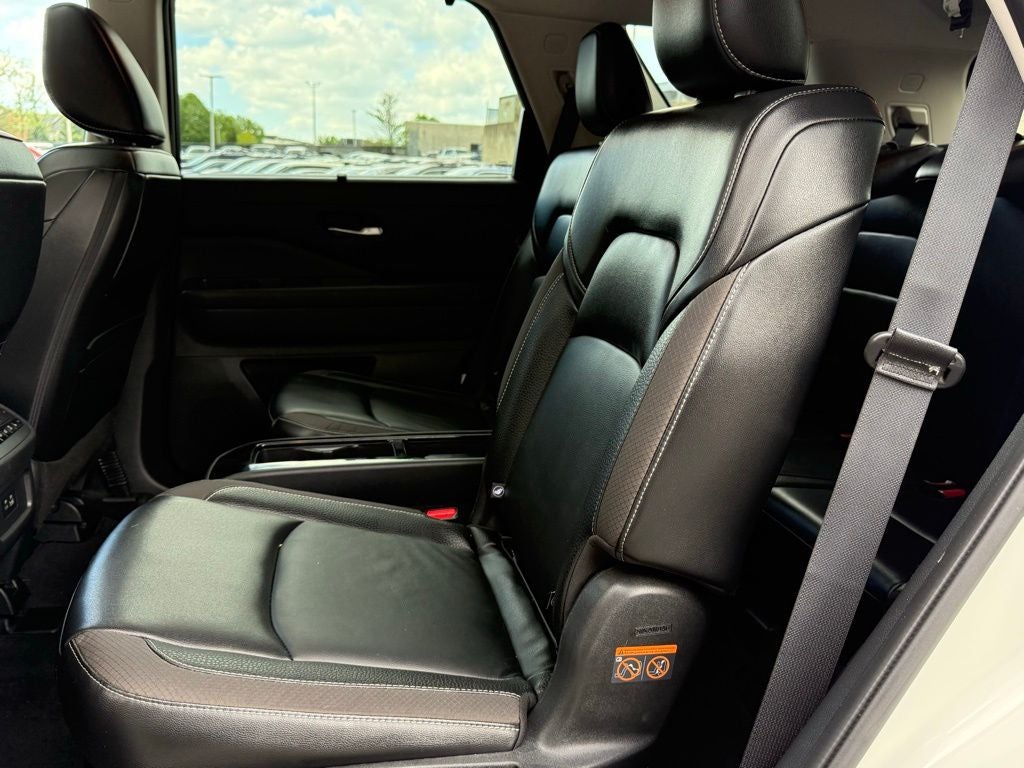 2023 Nissan Pathfinder SL Premium Nissan Certified