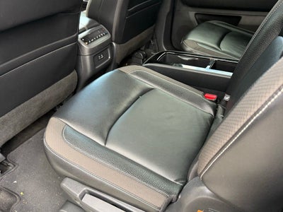 2023 Nissan Pathfinder SL Premium Nissan Certified