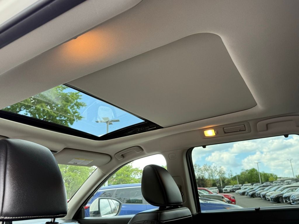 2023 Nissan Pathfinder SL Premium Nissan Certified