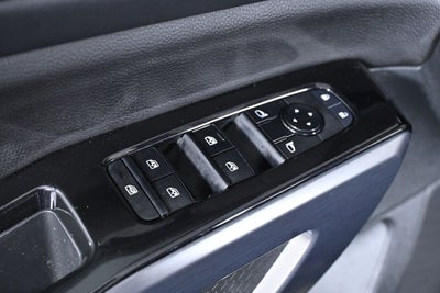 2022 Nissan Pathfinder SL Certified Select