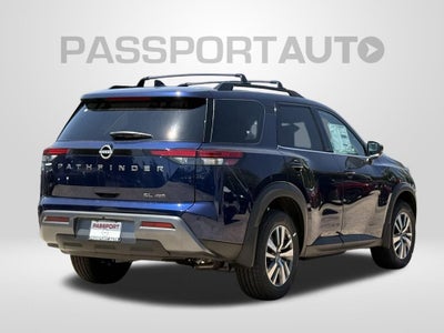 2026 Nissan Pathfinder SL