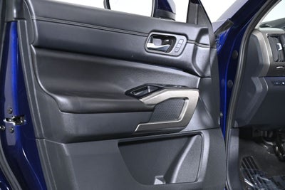 2024 Nissan Pathfinder Platinum Nissan Certified