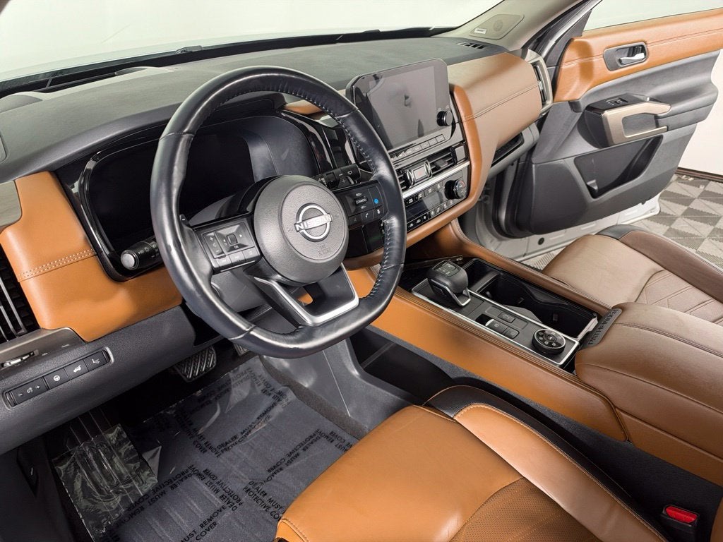 2023 Nissan Pathfinder Platinum Nissan Certified