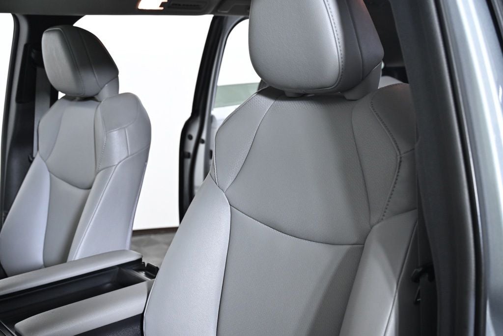 2025 Toyota Sienna XLE 7 Passenger