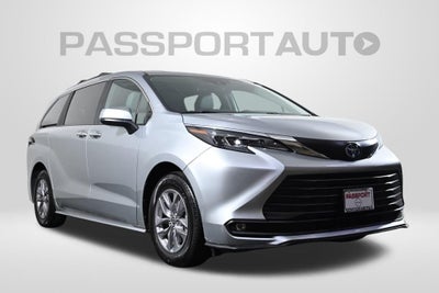 2025 Toyota Sienna XLE 7 Passenger