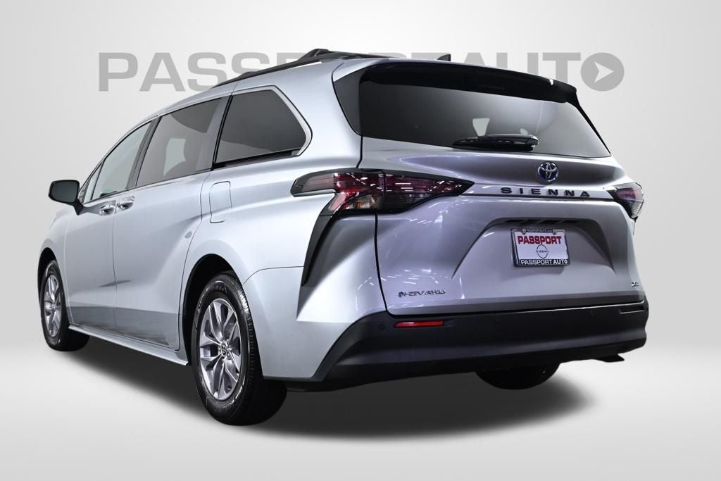 2025 Toyota Sienna XLE 7 Passenger