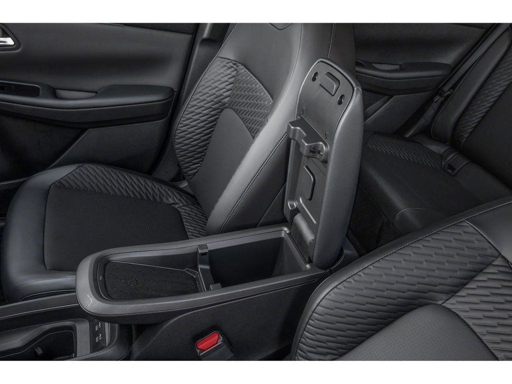 2026 Nissan Leaf PLATINUM+