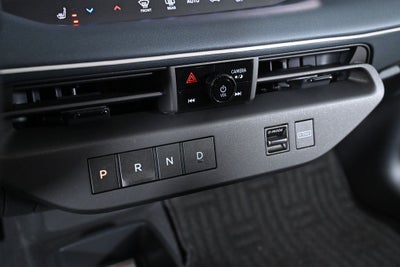 2026 Nissan Leaf PLATINUM+