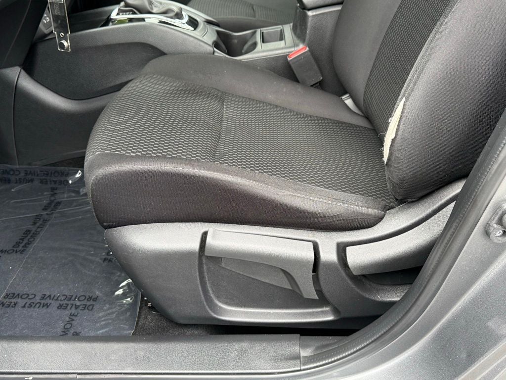 2022 Nissan Rogue Sport S Nissan Certified