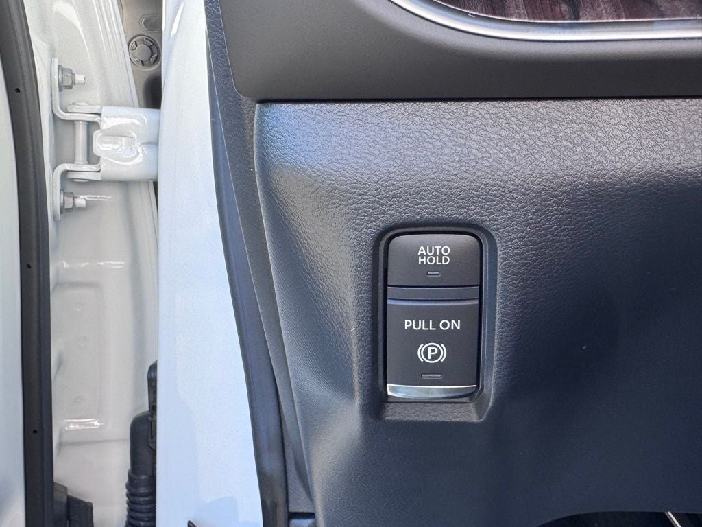 2025 Nissan Armada SL