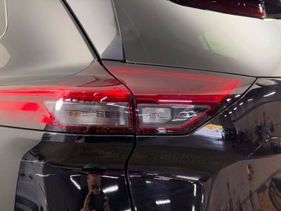 2023 Nissan Rogue SV Premium Nissan Certified