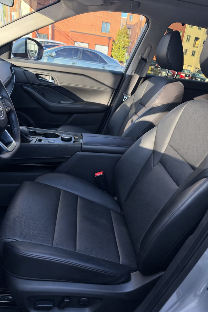 2024 Nissan Rogue SV Premium