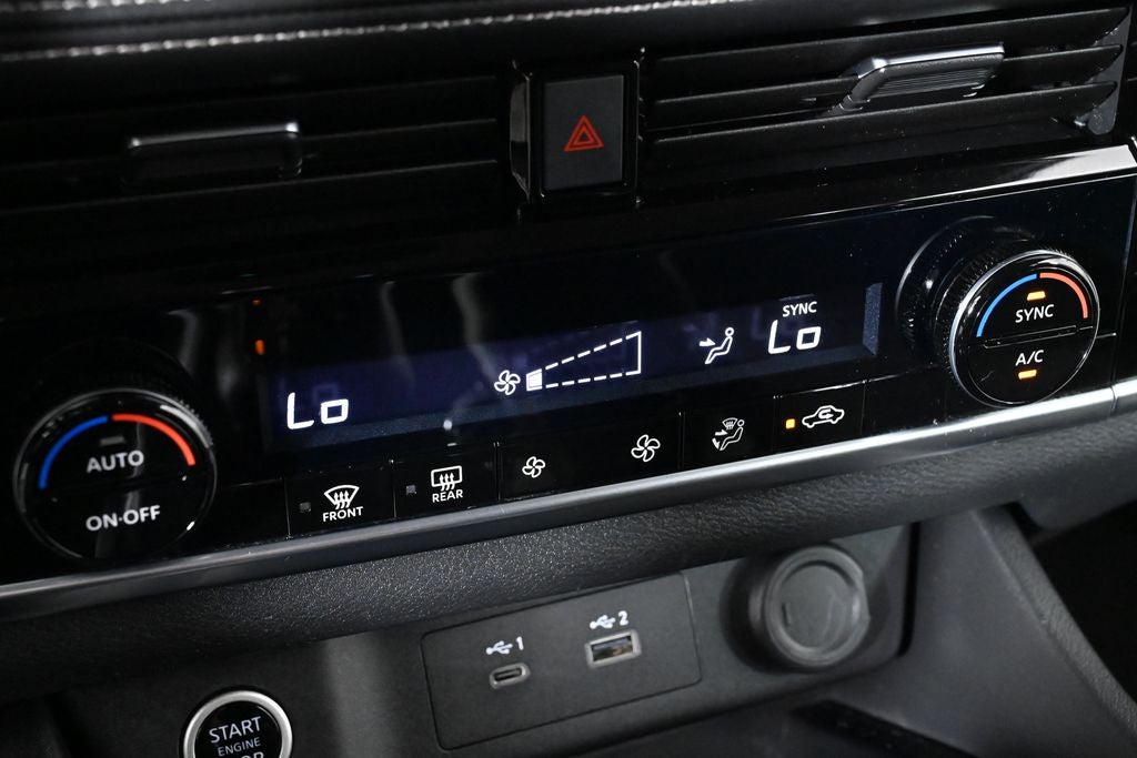 2022 Nissan Rogue SV Nissan Certified